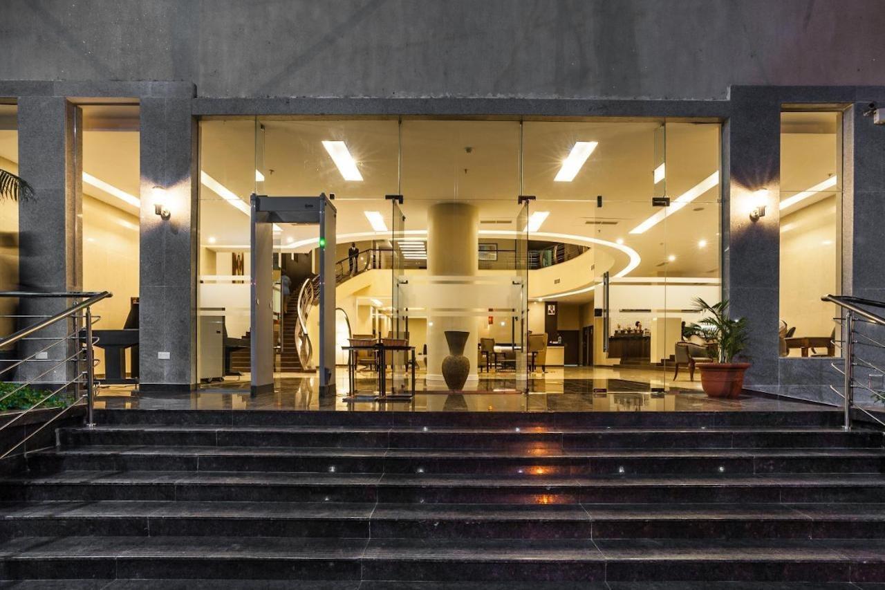 Acacia Premier Hotel Kisumu Bagian luar foto
