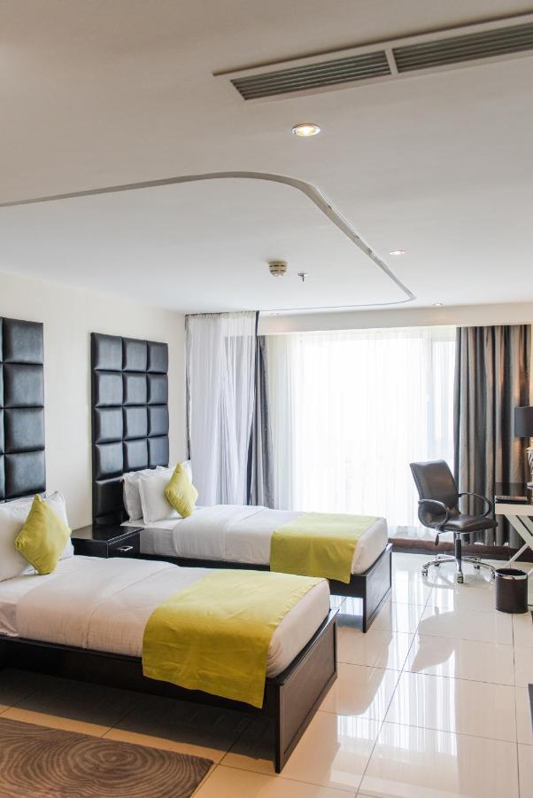 Acacia Premier Hotel Kisumu Bagian luar foto
