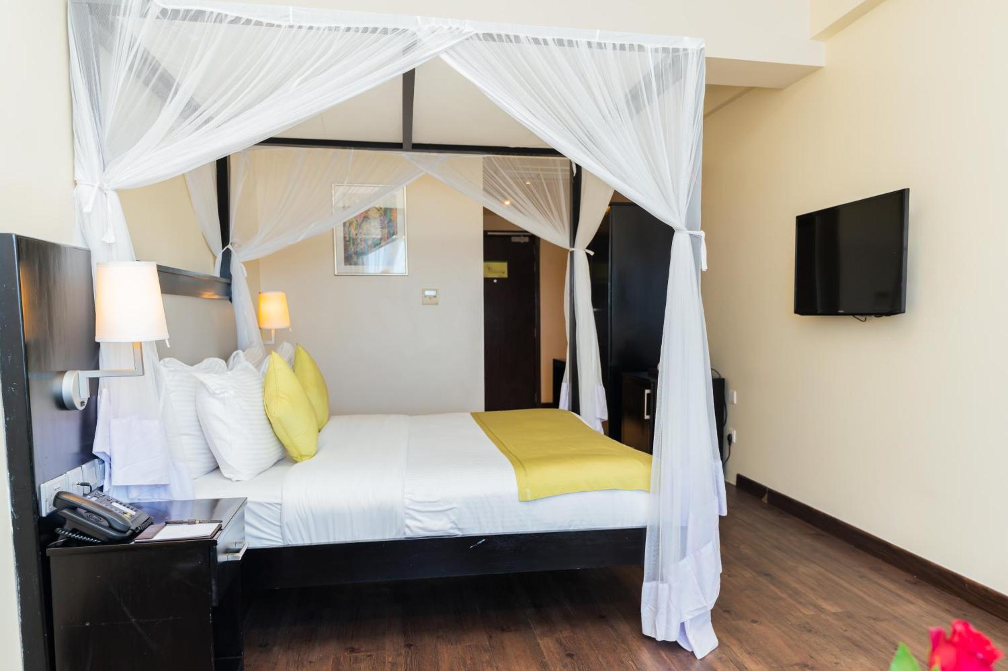 Acacia Premier Hotel Kisumu Bagian luar foto