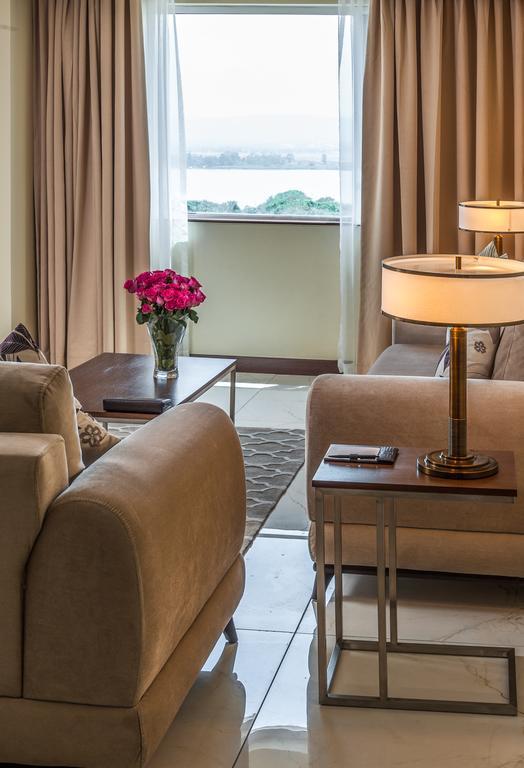 Acacia Premier Hotel Kisumu Bagian luar foto